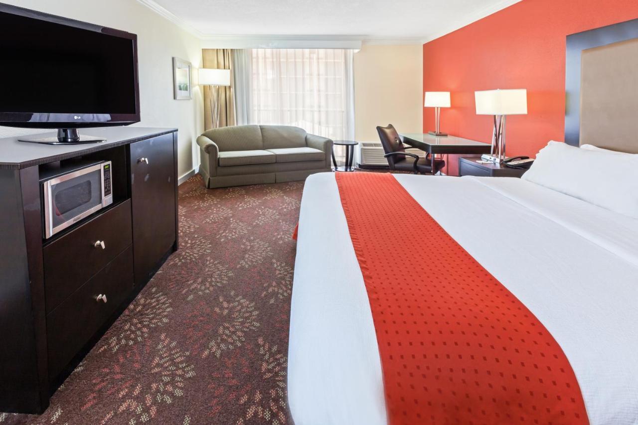 Holiday Inn Tyler - Conference Center By Ihg Ngoại thất bức ảnh