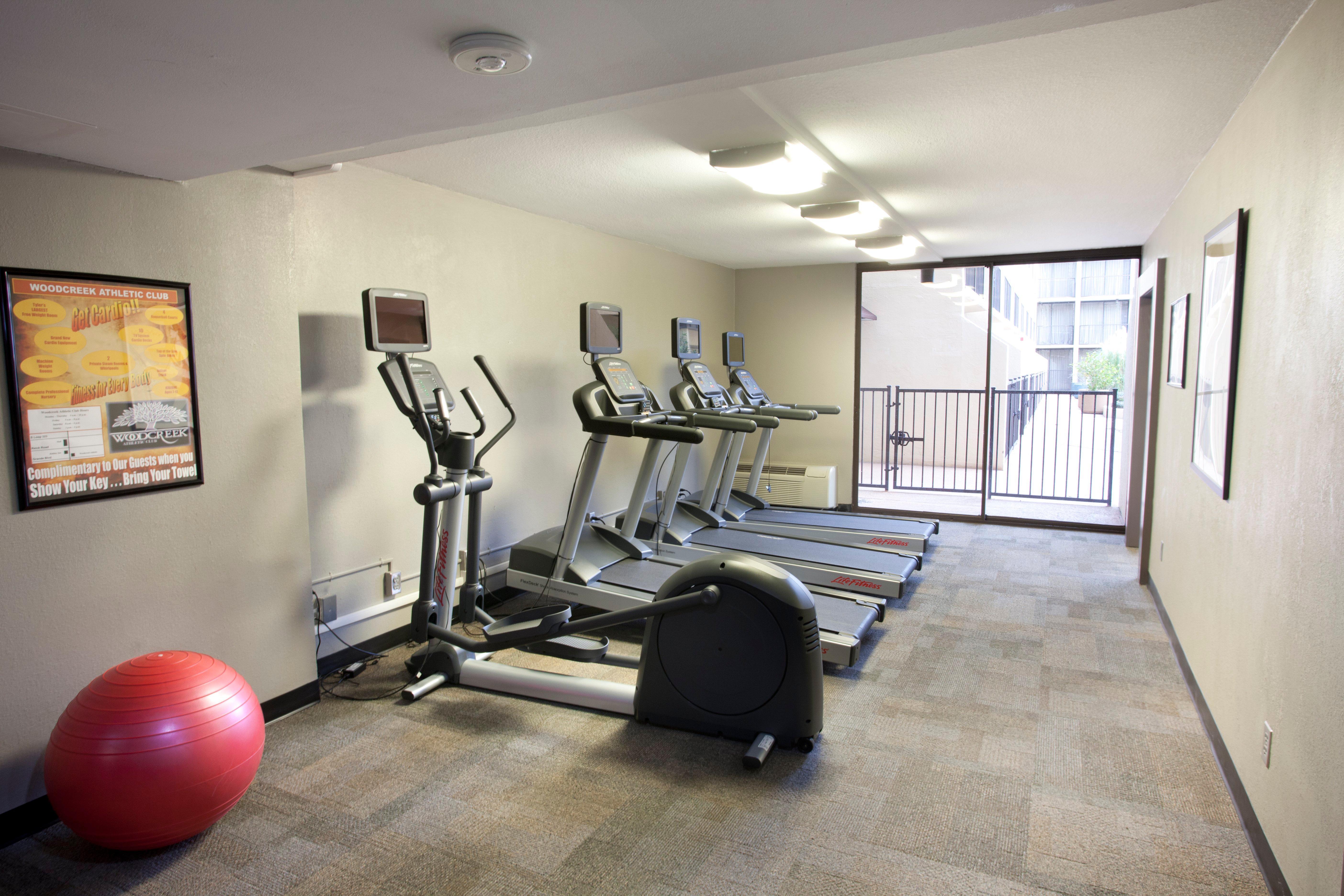 Holiday Inn Tyler - Conference Center By Ihg Ngoại thất bức ảnh