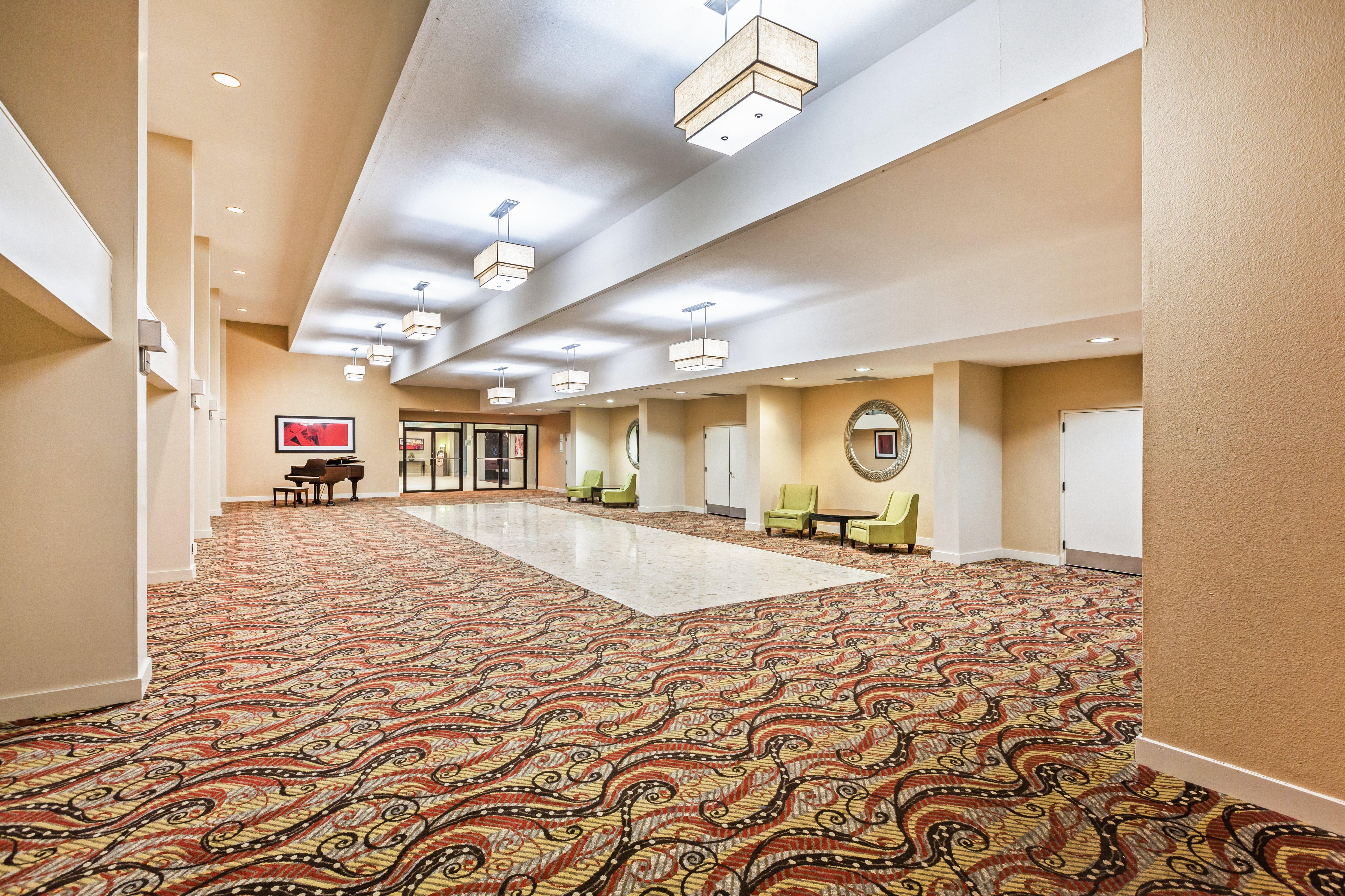 Holiday Inn Tyler - Conference Center By Ihg Ngoại thất bức ảnh
